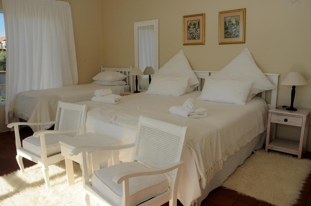 The Bay Lodge Gansbaai Habitación foto